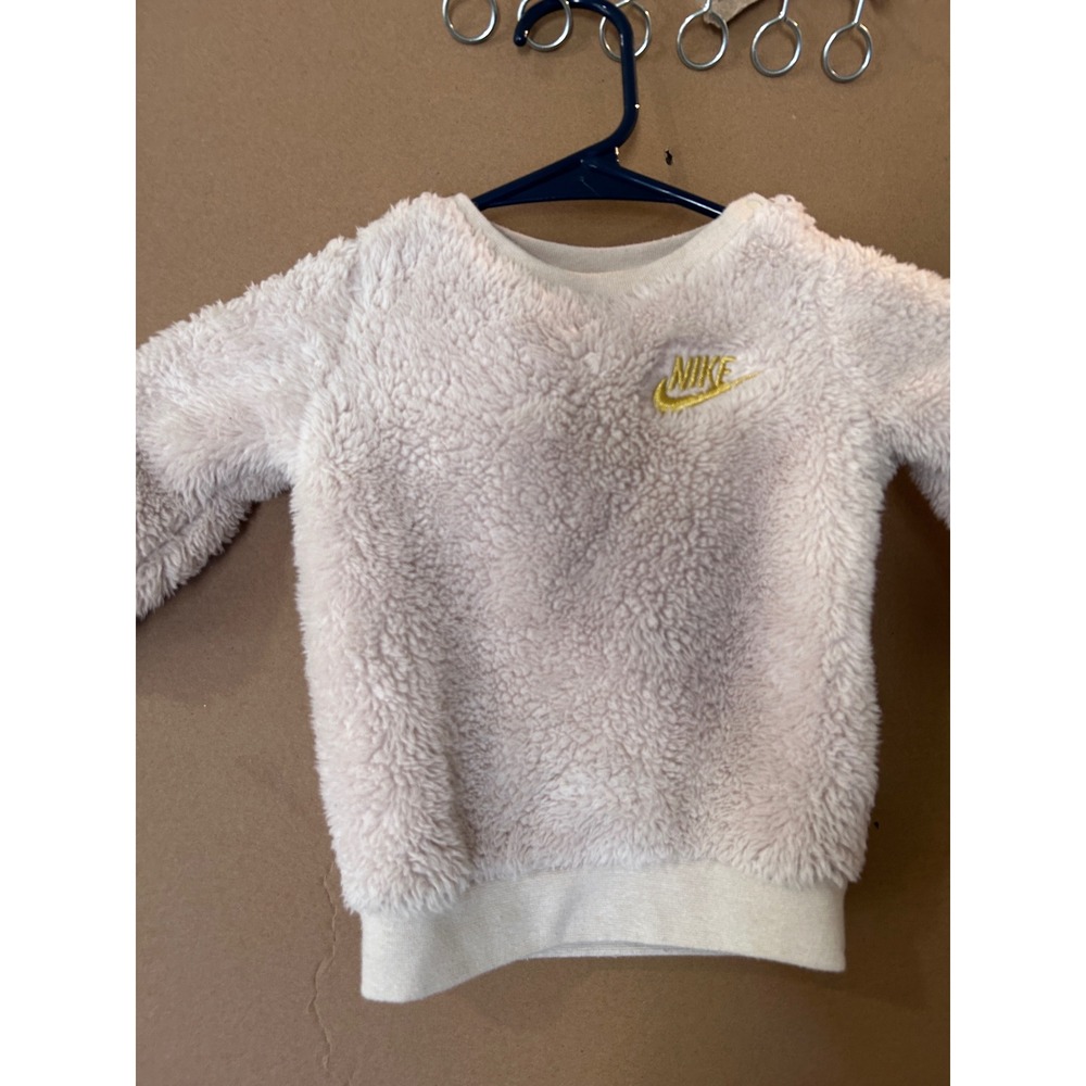 Nike Sherpa Fleece Sweatshirt Toddler 12M Cream Gold Logo Excellent condition